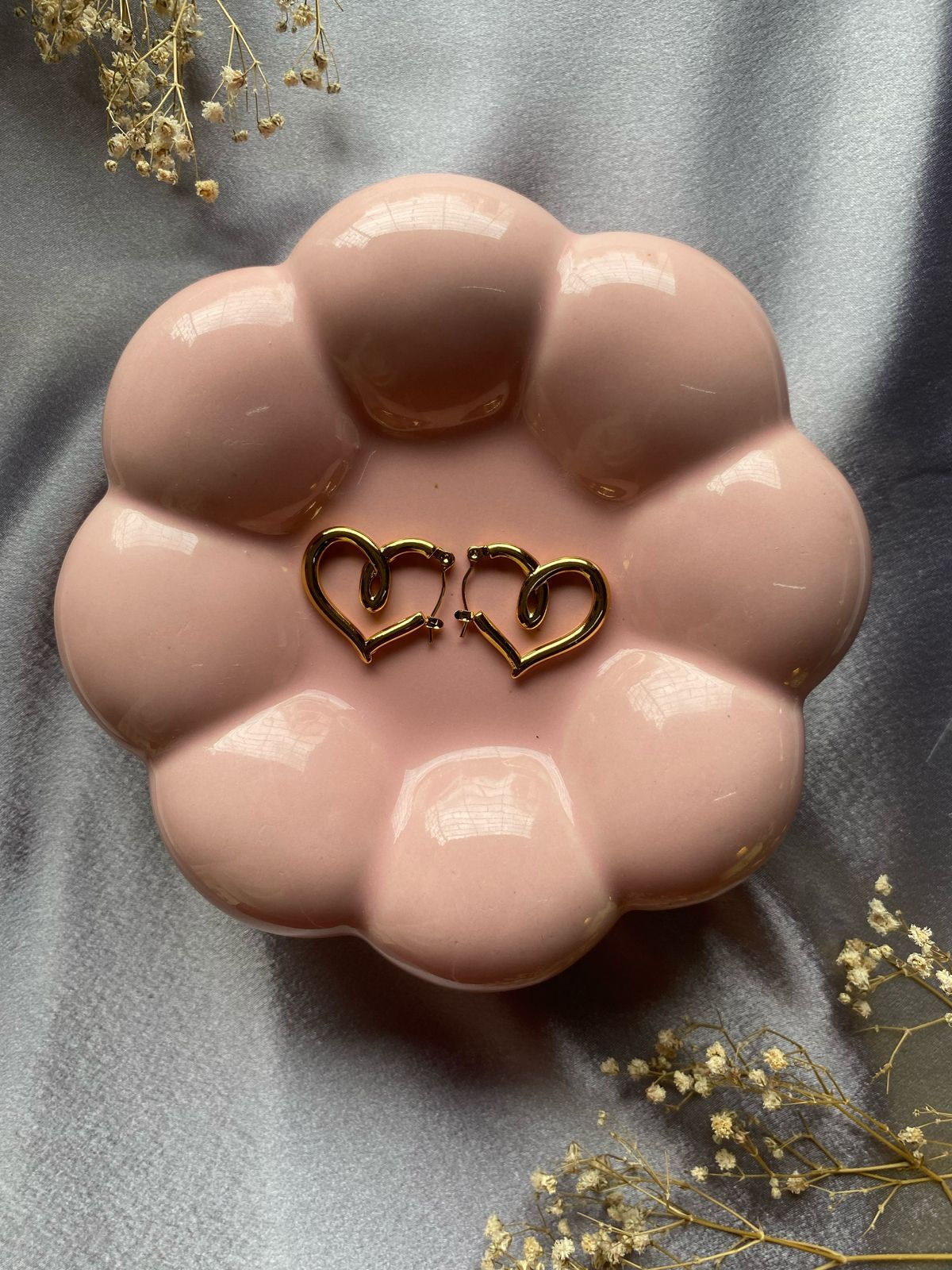 Anti-tarnish Heart Earrings