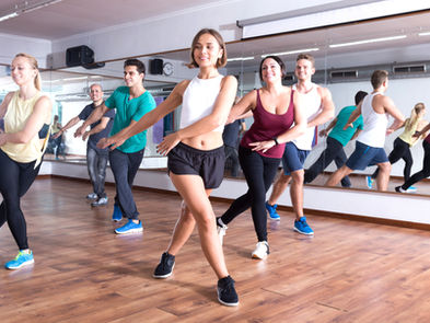 Zumba, renfo, strech à la hâteauneuf
