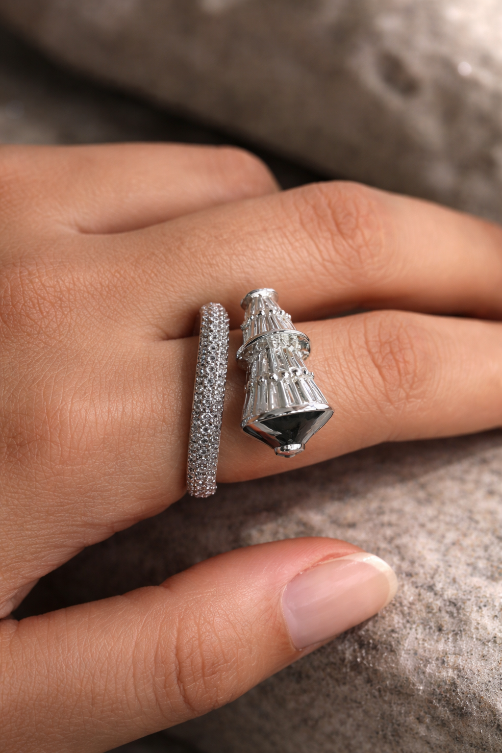 The Sparkling Architectural Toi et Moi Ring