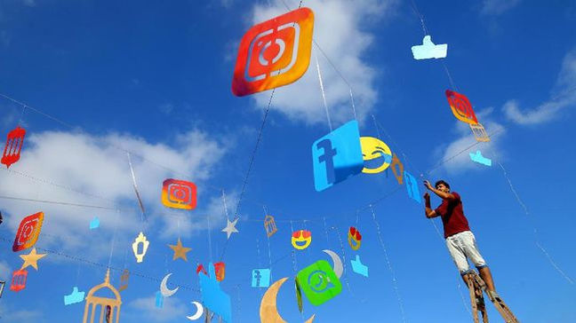 Kominfo Ancam Blokir WhatsApp, IG, hingga Google 2 Hari Lagi