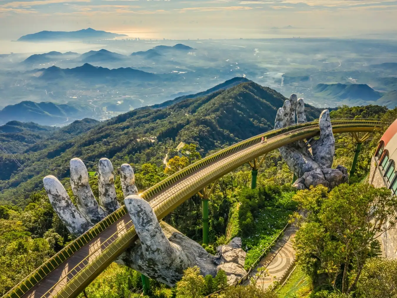 巴拿山