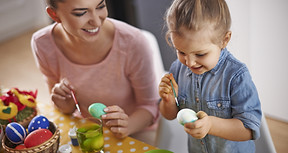La décoration des oeufs de Pâques