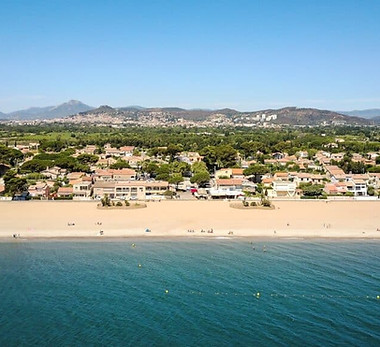 httpslh5.googleusercontent.compAF1QipO4fPkft0W3M3cC_ARiTV471Trfxfx_Bi96XGdYs1600-1024x576.