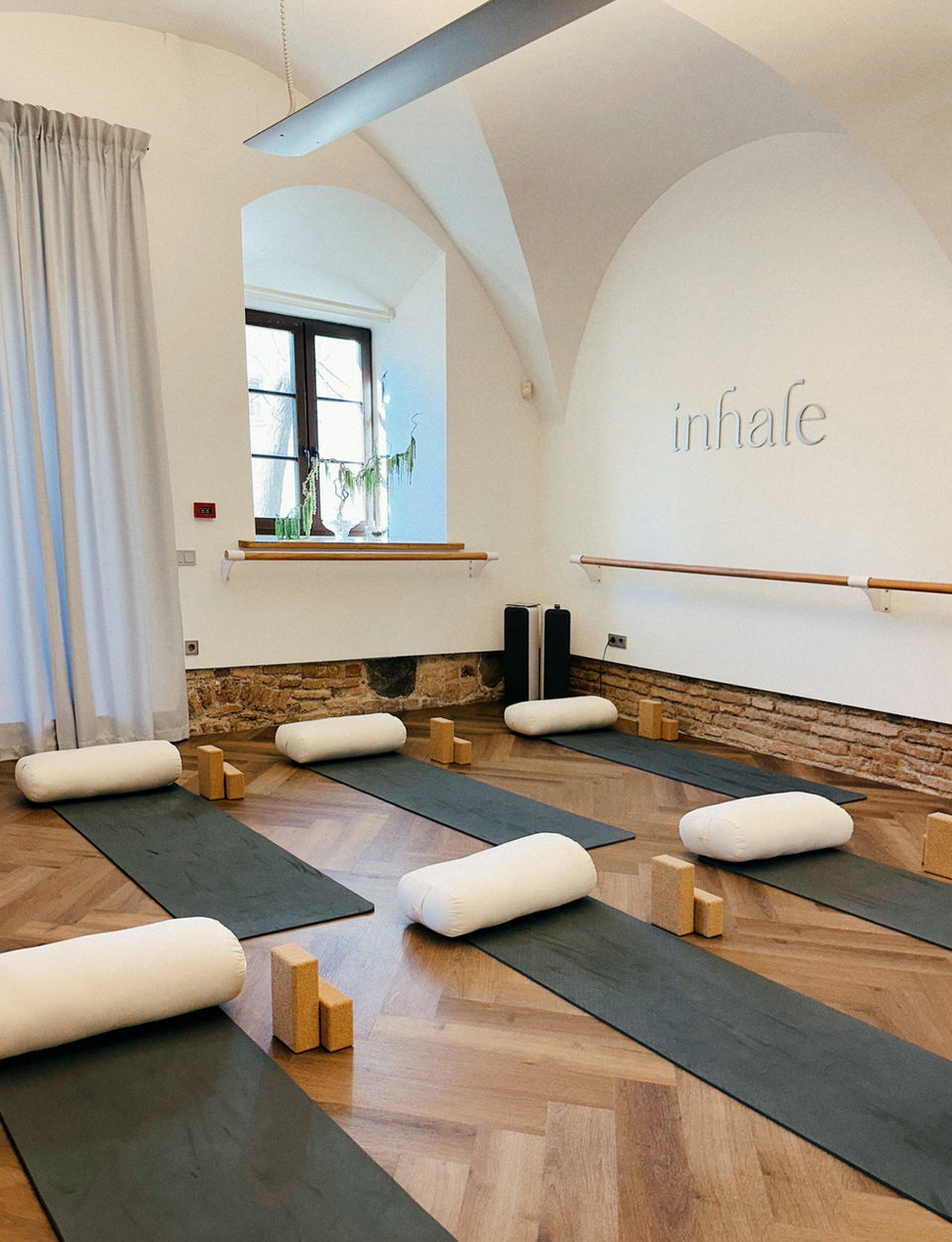 Inhale studija Vilnius_Judesio ir sveikatos studija_Studijos nuoma