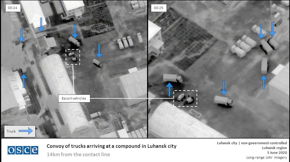 Rusijos transporto priemonių kolona slapta kerta Ukrainos sieną (nuotrauka iš bepiločio orlaivio)