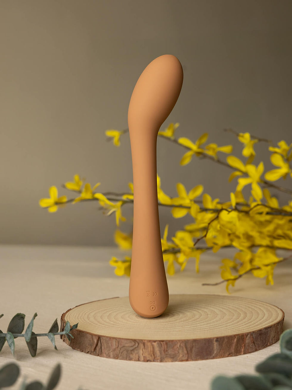 Cifli G-Spot Vibrator by Confortala – body-safe, ergonomic vibrator from the Natural Love Company, designed for targeted G-sp