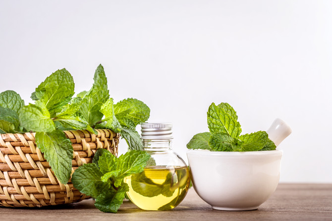 SOBREVIVE AL CALOR CON 3 ACEITES ESENCIALES: Aromaterapia para mantenerte fresco durante la primaver