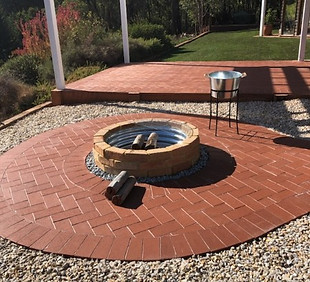 Landscaping_FirePit_Garden.jpeg