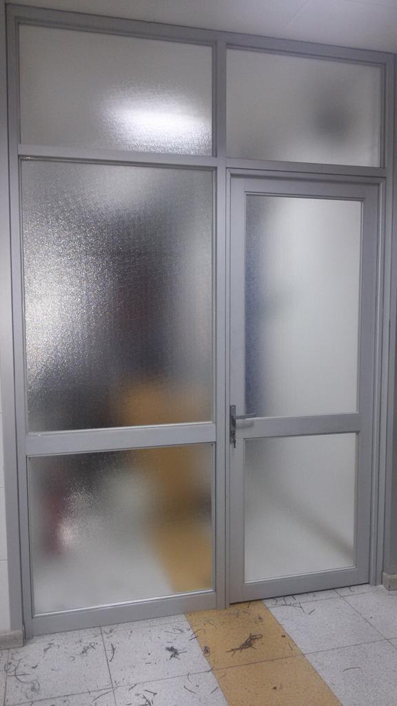 Puertas de Aluminio Mate