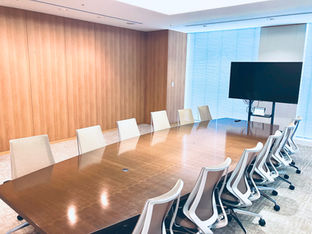 業務拡大に伴うネットワーク環境の拡大。オフィスへのLAN工事