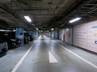 地下駐車場への防犯カメラ工事