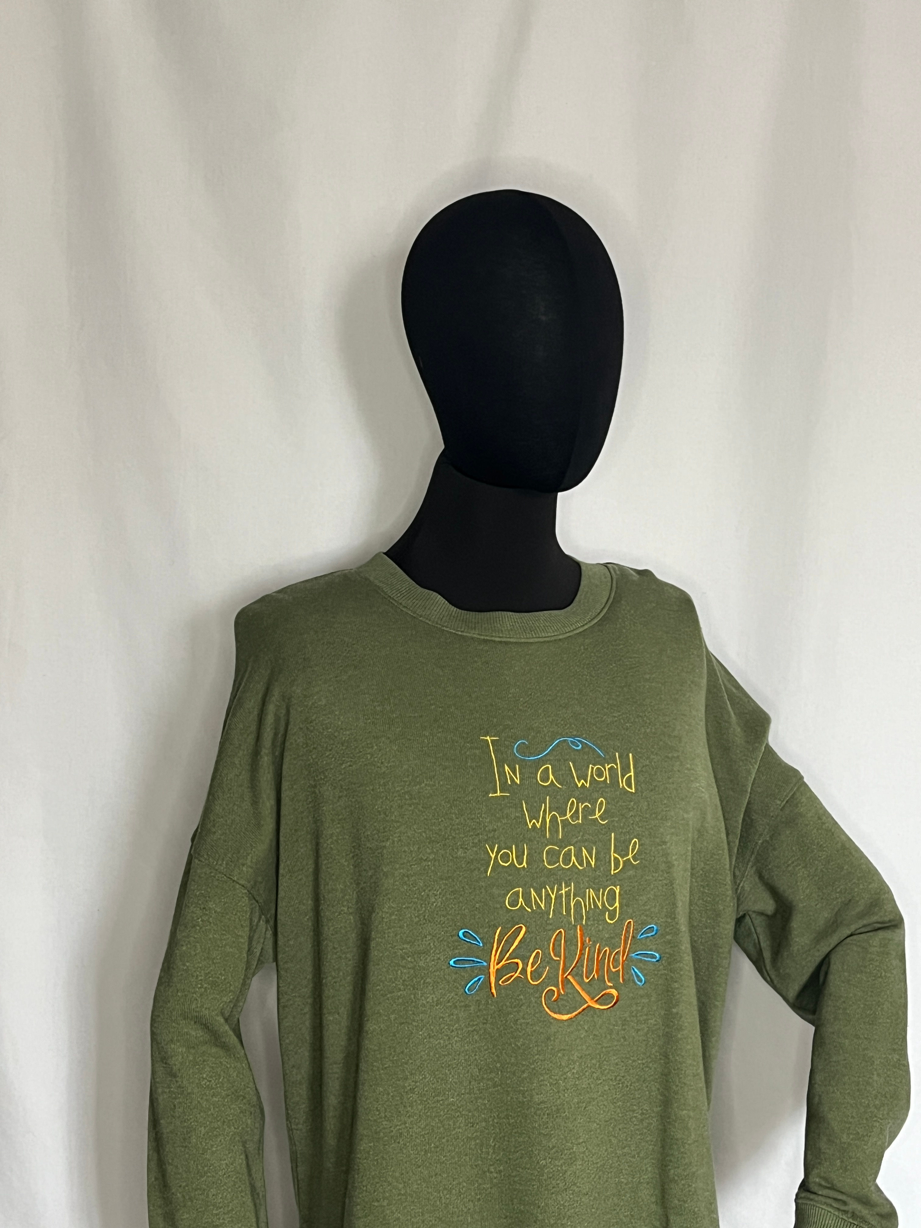 Be Kind- SZ: L, Olive Crew Sweatshirt