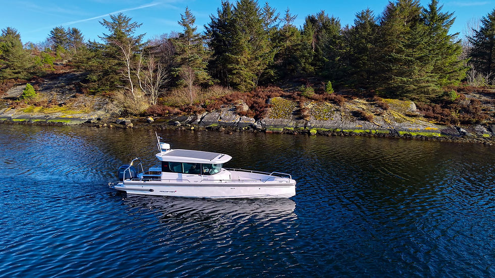 Private fjord tour in Stavanger with modern boat