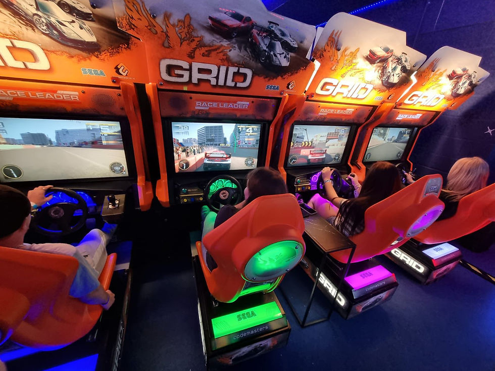 tenby-arcade.png