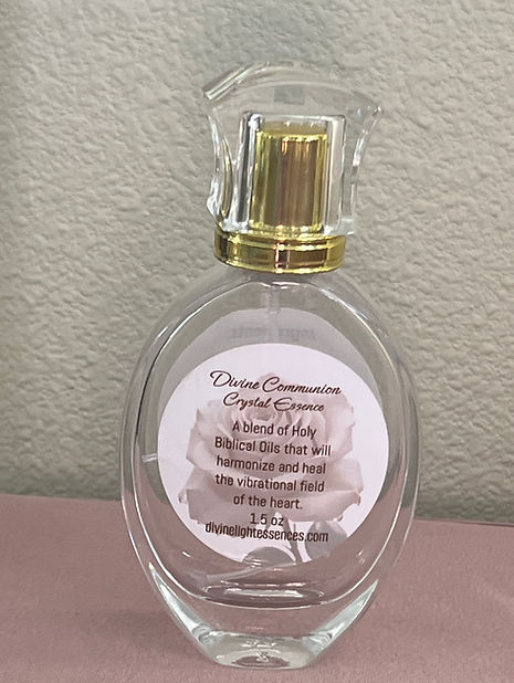 Commjnion spray front 2 .jpg