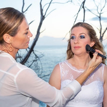 Finishing touch for my sweetest bride Melinda