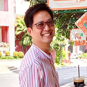 ผศ.ธนิศร์ ตั้งกิจเจริญกุล
