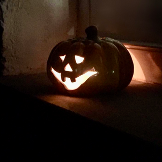 OGNISSANTI O HALLOWEEN... DOLCETTO O SCHERZETTO? O CALDARROSTE ALL'INFERNO?