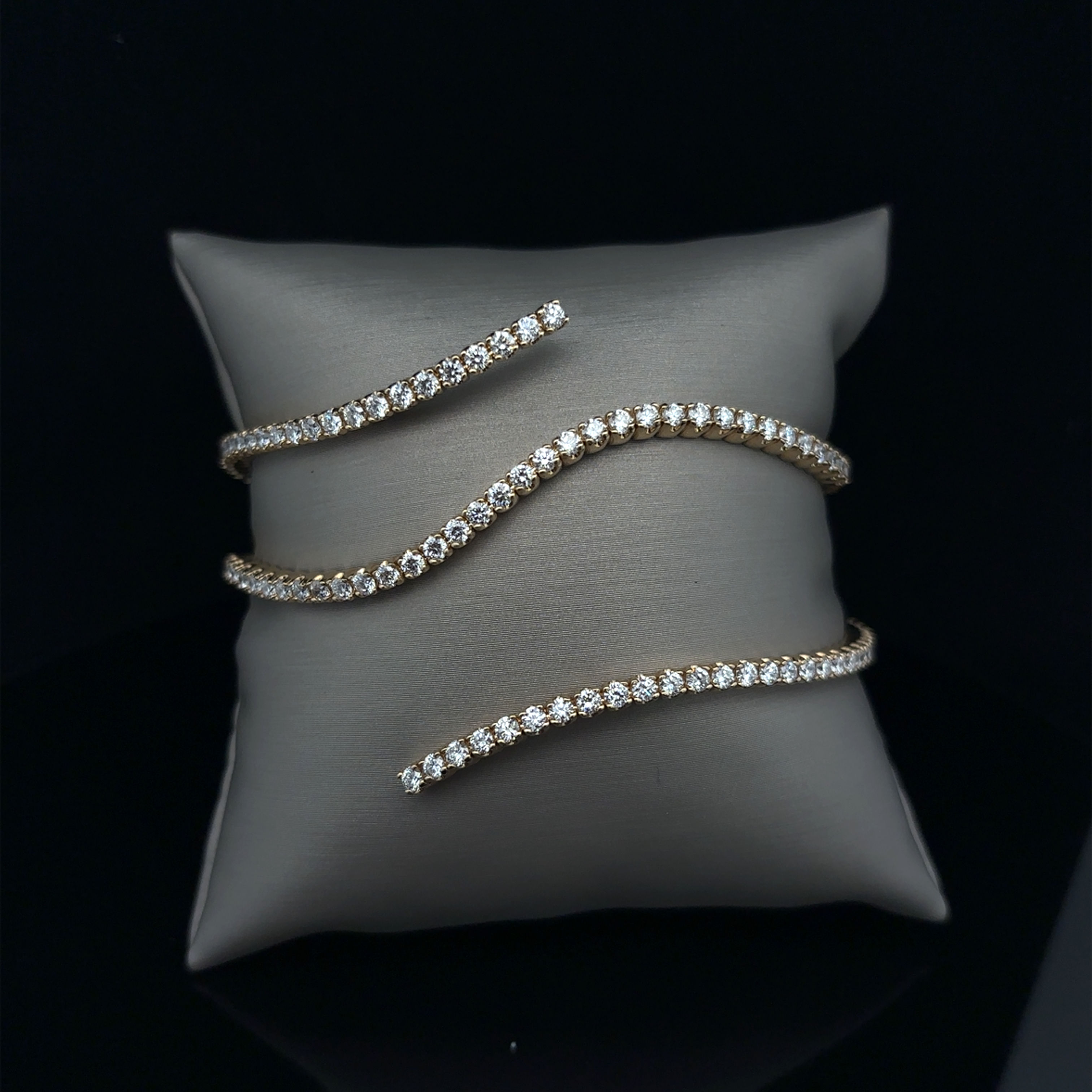 Lab-Grown 7.00ctw Wrap Tennis Bracelet