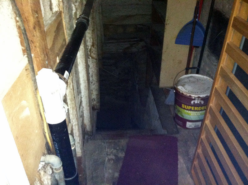 The Basement - 09:32 PM