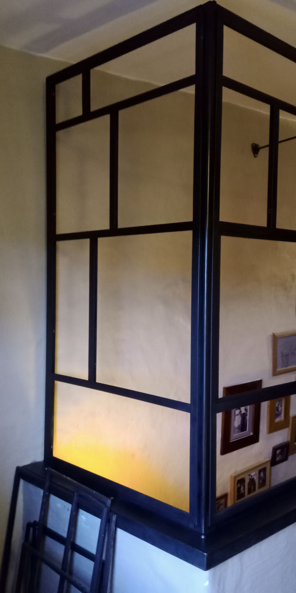 Verrière art déco
Verrière sur mesure
Verrière intérieure
Verrière métallique
Verrière industrielle
Verrière design
Verrière style art déco
Fabrication verrière
Installation verrière
Verrière acier sur mesure