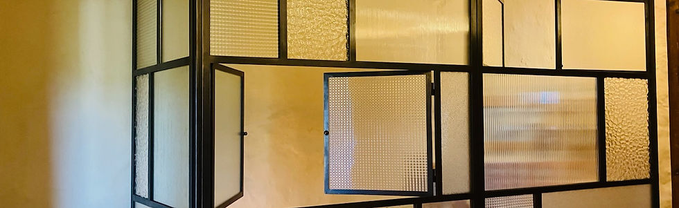 "verrière acier sur-mesure", "cloison verrière acier", "verrière d'intérieur style industr