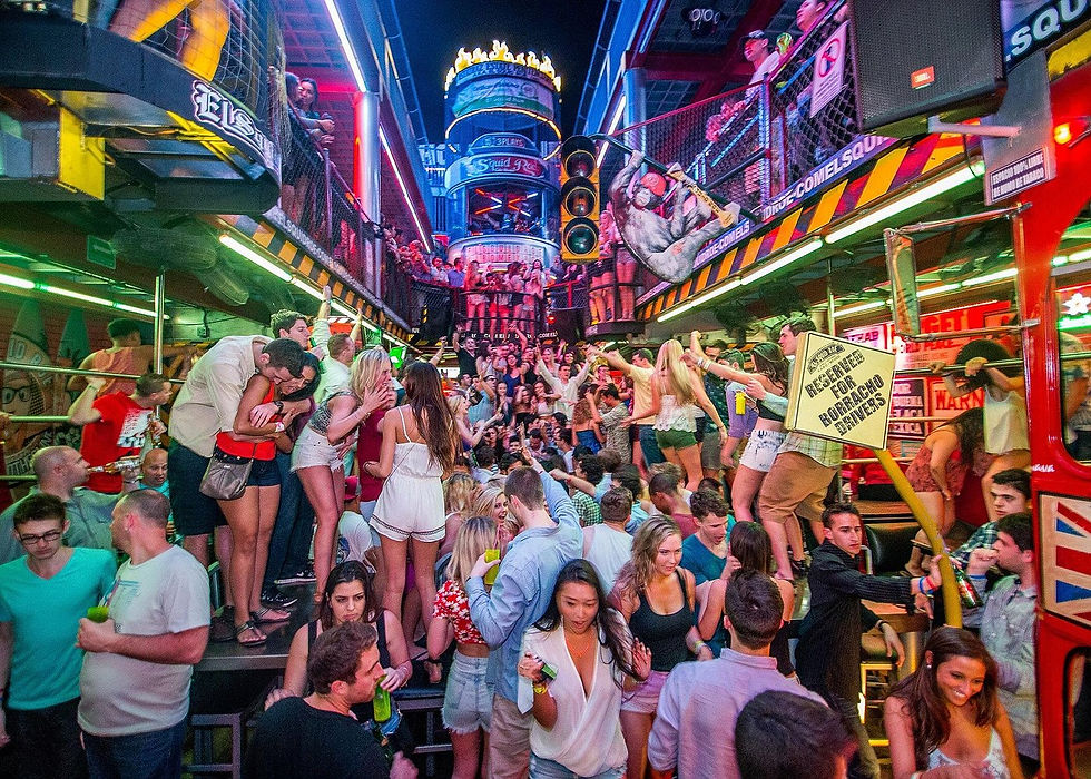 The perfect end to a day in paradise. This is the vibrant chaos of El Squid Roe.