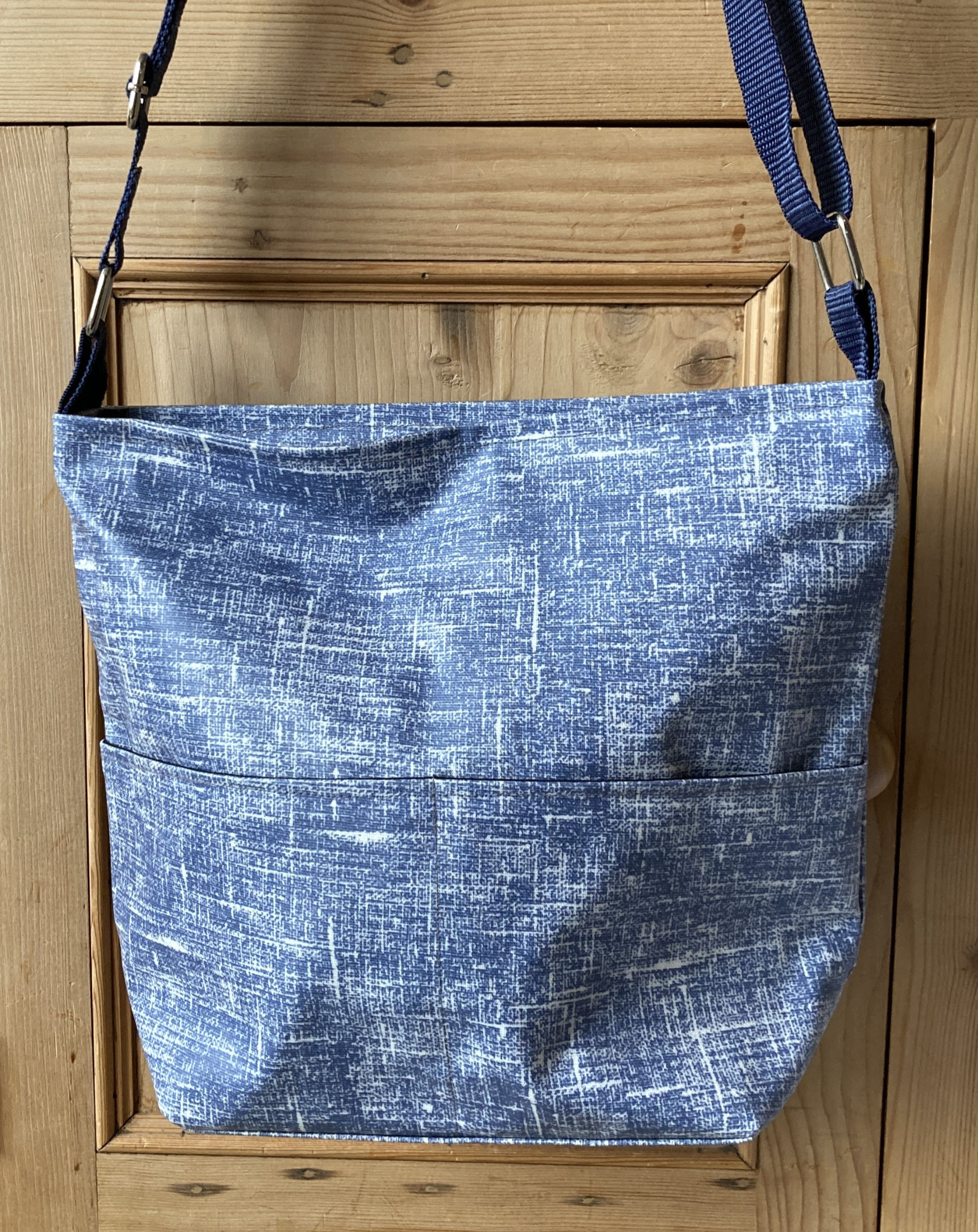 Cross Body - Blue Abstract (MS0164)