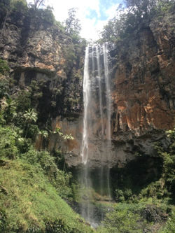 Un Tour en Australie