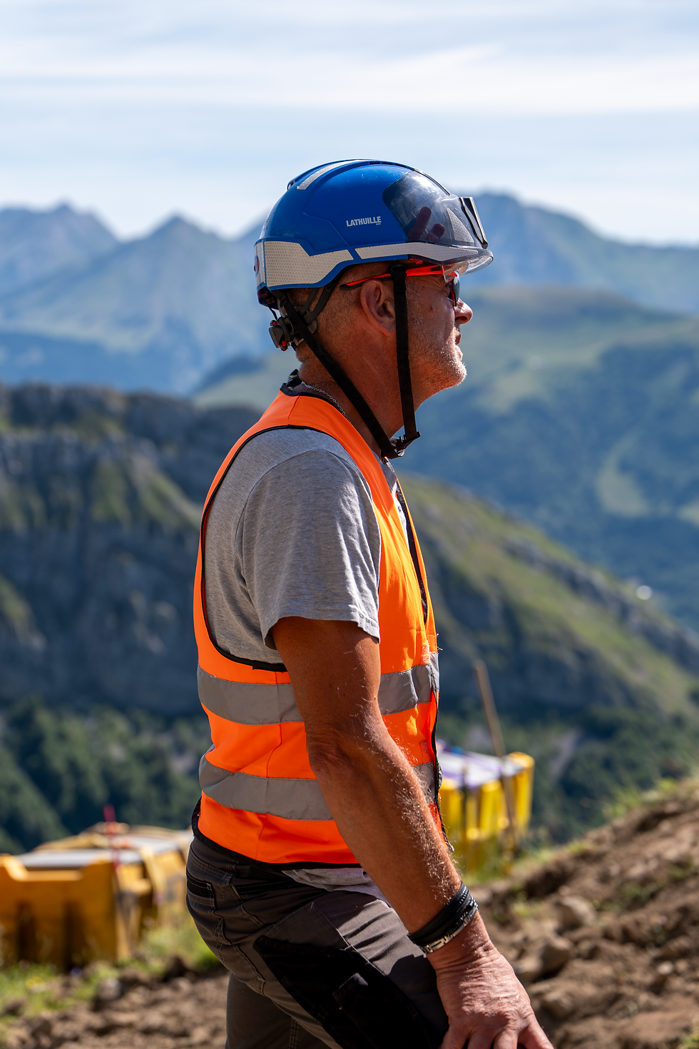 LATHUILLE BTP - Serraval - Refuge de Praz d'Zeures - S5II-14.png