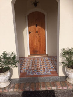 MOABELL Welcoming Whanganui Porch.