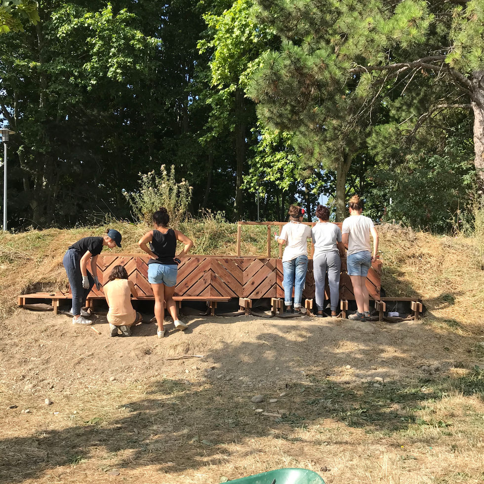 Collectif Pourquoi Pas mobilier Le Petit Bois Vaulx-en-Velin Bricologis