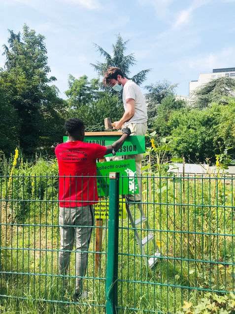Collectif Pourquoi Pas signalétique Jardin de la Passion Vénissieux