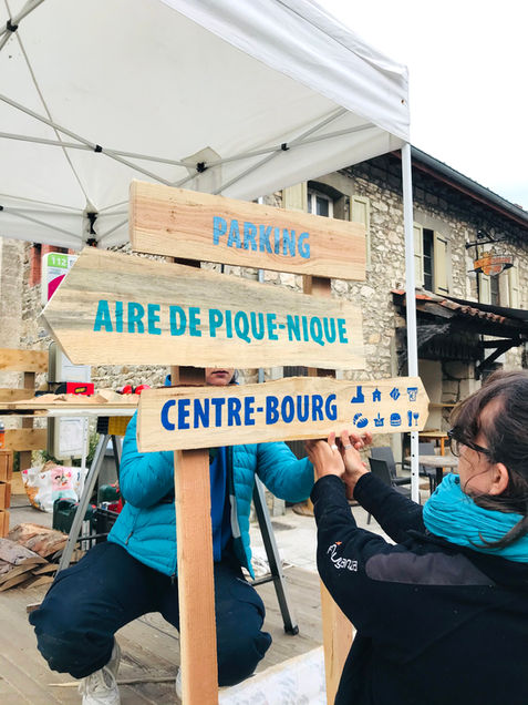 Collectif Pourquoi Pas aménagement Chalmazel-Jeansagnière Place Talaru
