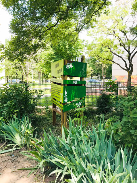 Collectif Pourquoi Pas signalétique Jardin de la Passion Vénissieux