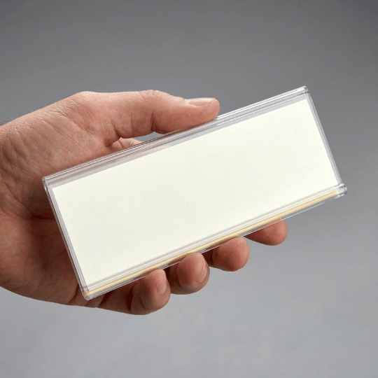 Fleje portaprecios plano con adhesivo 45mm para estante retail - Kadan Group Colombia - RE