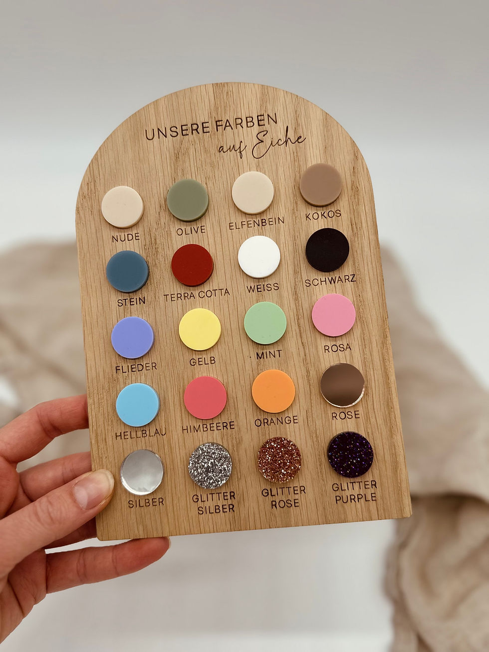 Miniaturbild: Häschen mit 3D-Schmetterling