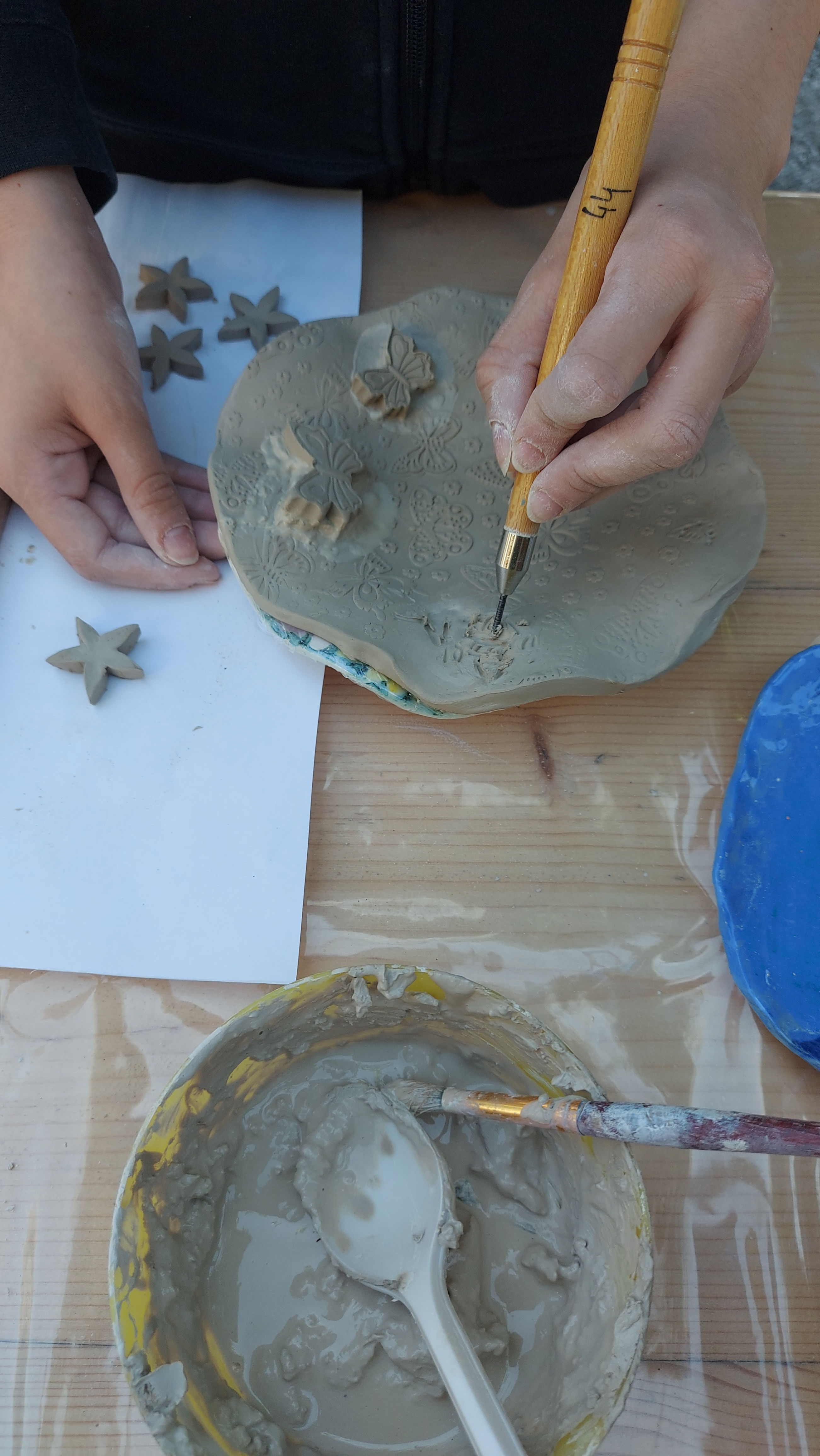 Workshop di modellazione e decorazione ceramica