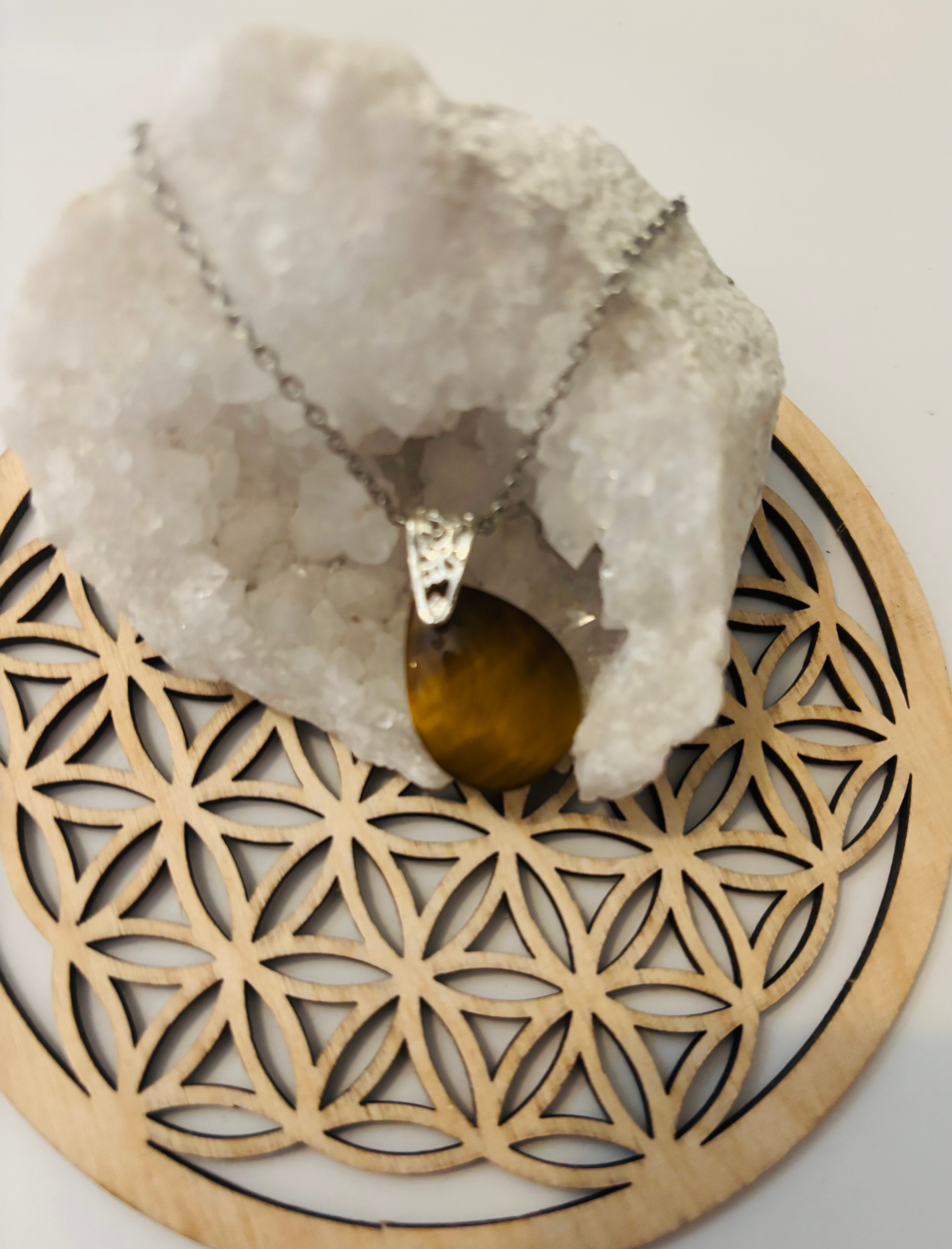 Pendentif œil de tigre 