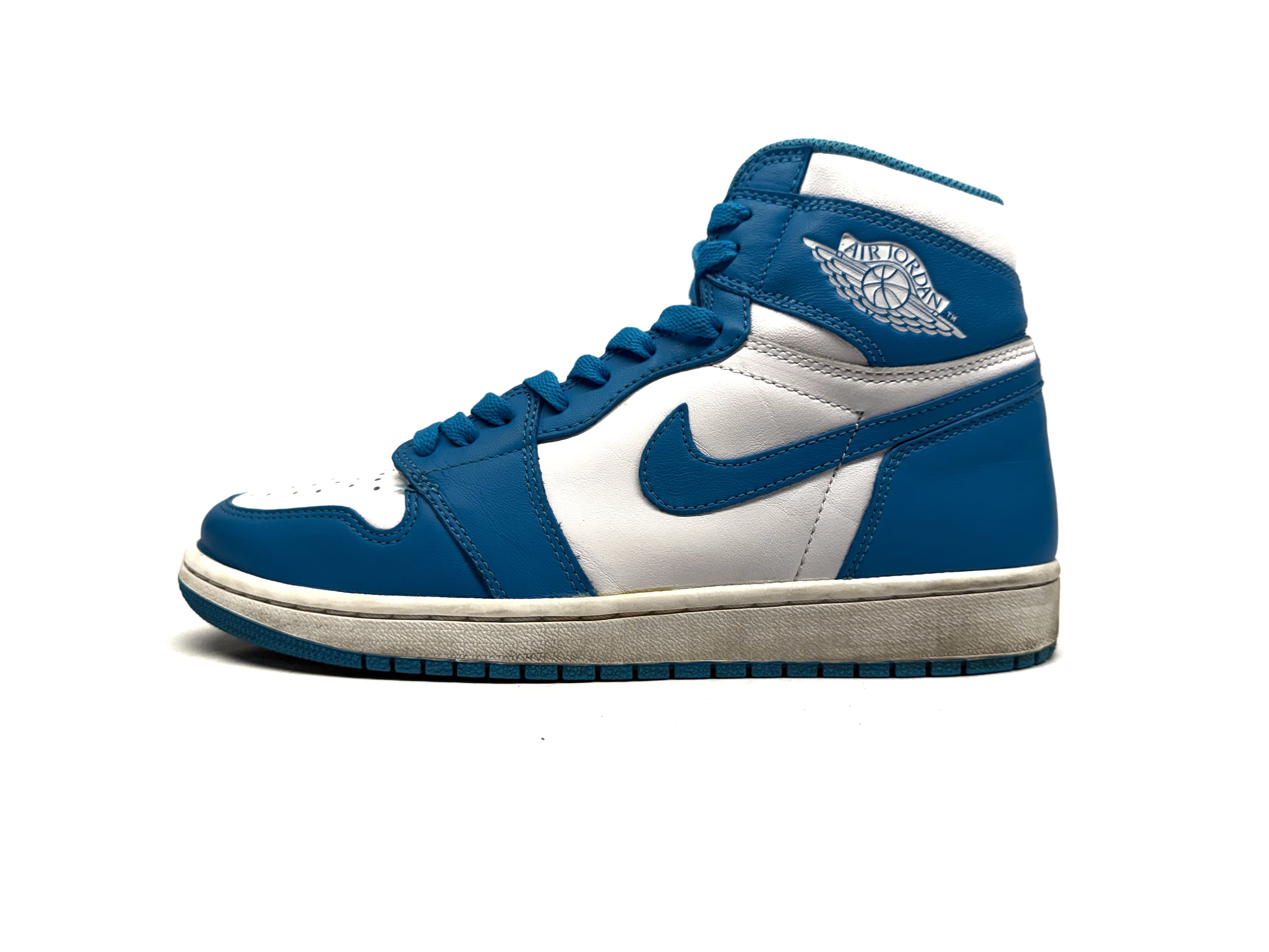 AIR JORDAN 1 RETRO HIGH OG 2015 “UNC”