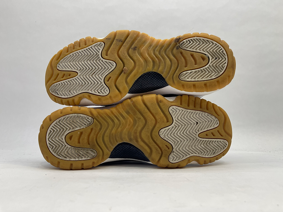 Thumbnail: AIR JORDAN 11 RETRO LOW BG “NAVY GUM”