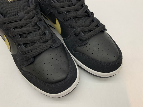 nike sb dunk low takashi