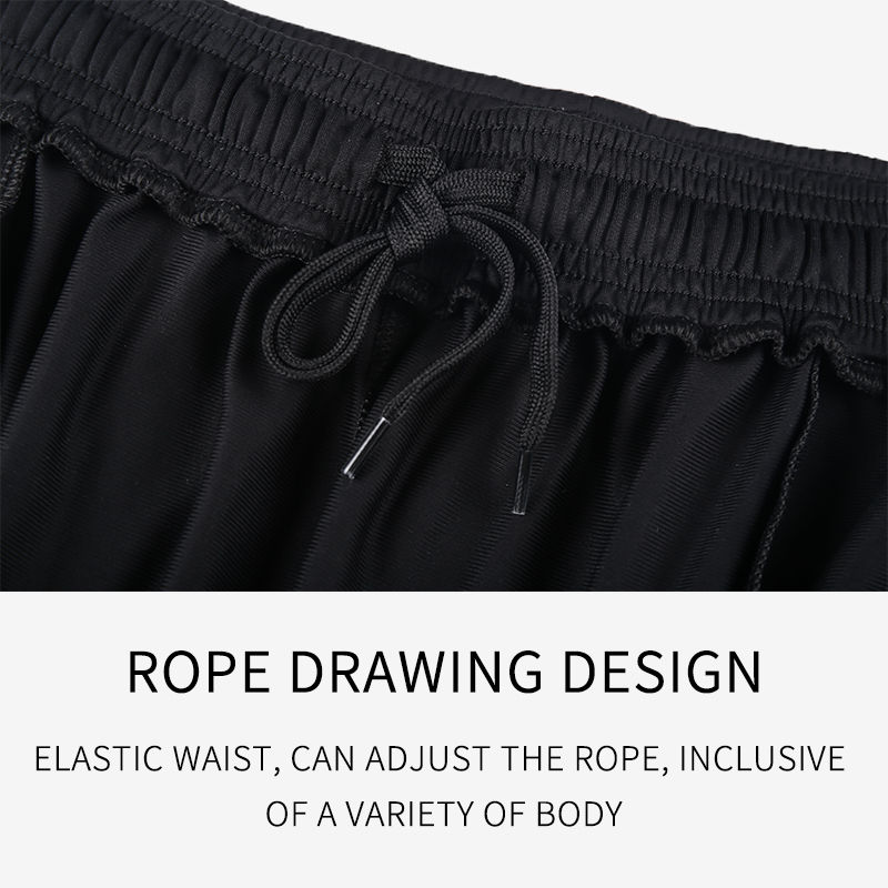 Thumbnail: Elastic waist shorts with rope drawstring: adjustable fit