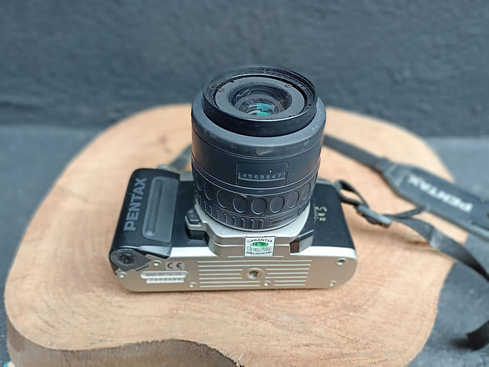 Miniatura: Câmera fotográfica analógica - ok