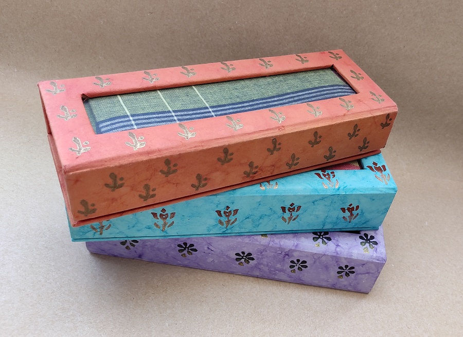 Thumbnail: Organic Cotton, Hand-Woven Scarf in a Handmade Box
