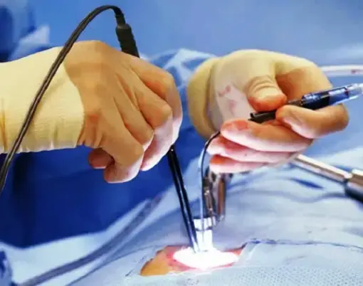 Inside Synapse Spine: Observations from a Medical Journalist on Endoscopic Spine Care