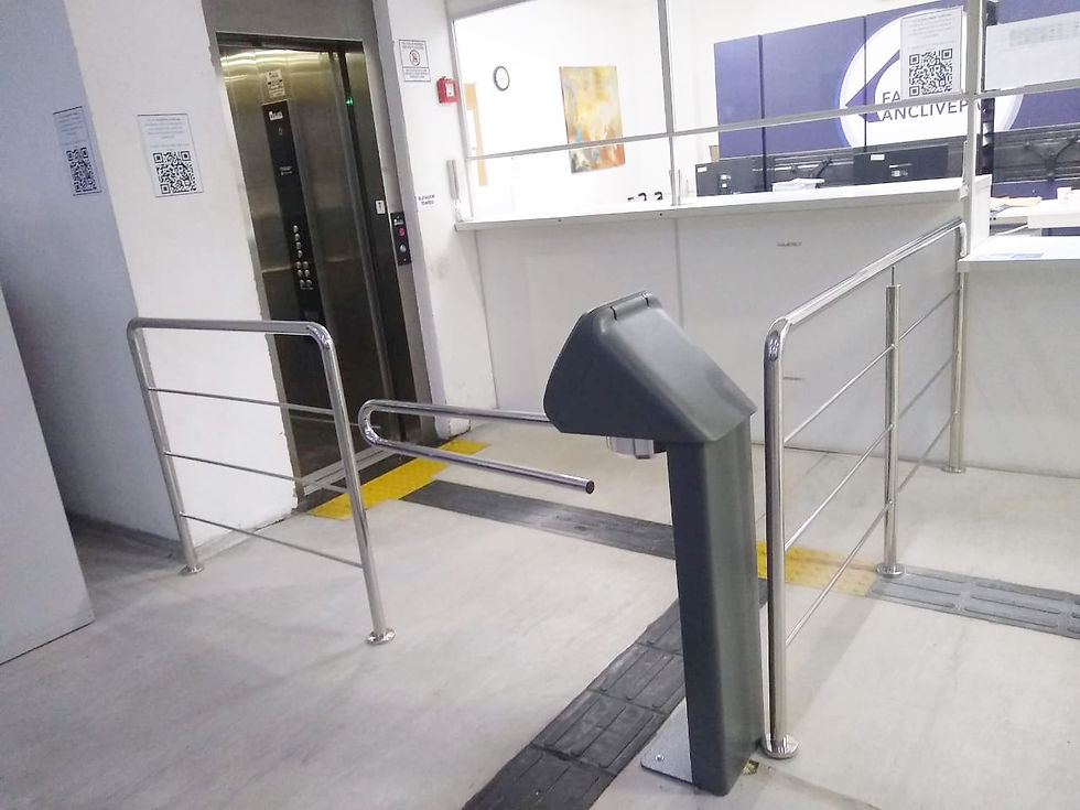 Fechamento de catraca em aço inox
