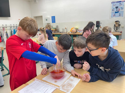 Luft entdecken - Spannende Experimente im Werkenraum