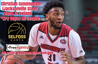 Christian Cunningham Signs in Iceland