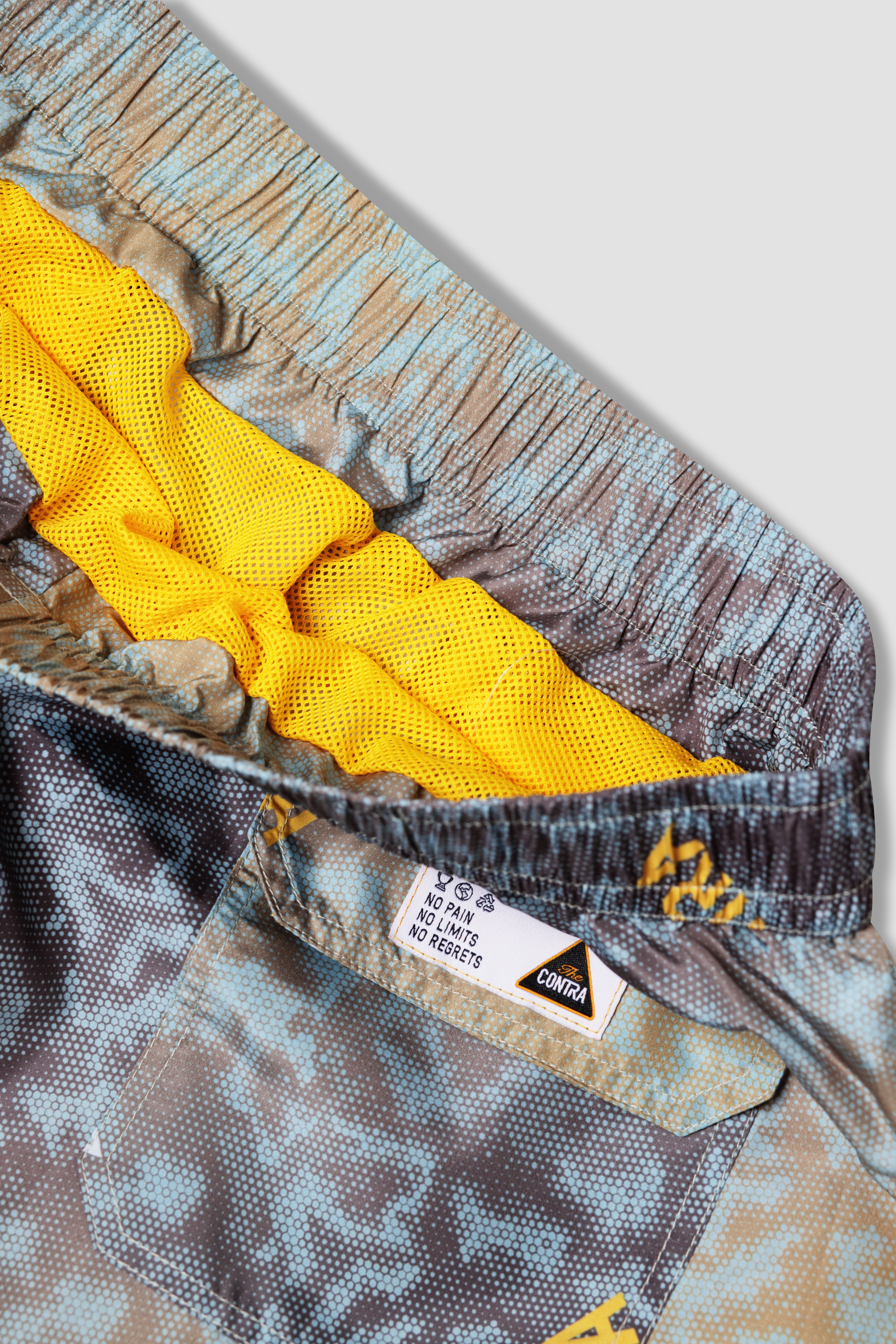 BE CONTRA Printed Swim Shorts – Grey Camo